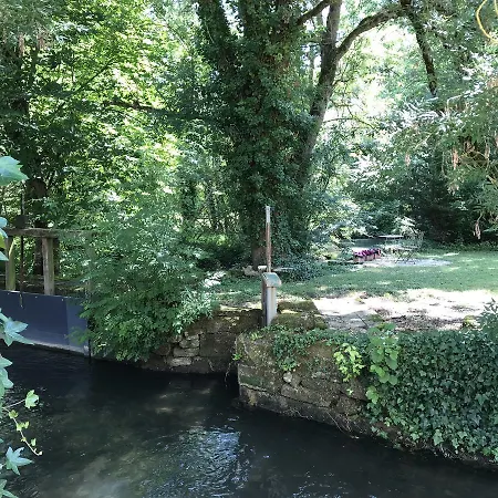 招待所 Moulin De La Fosse Gites 1 *